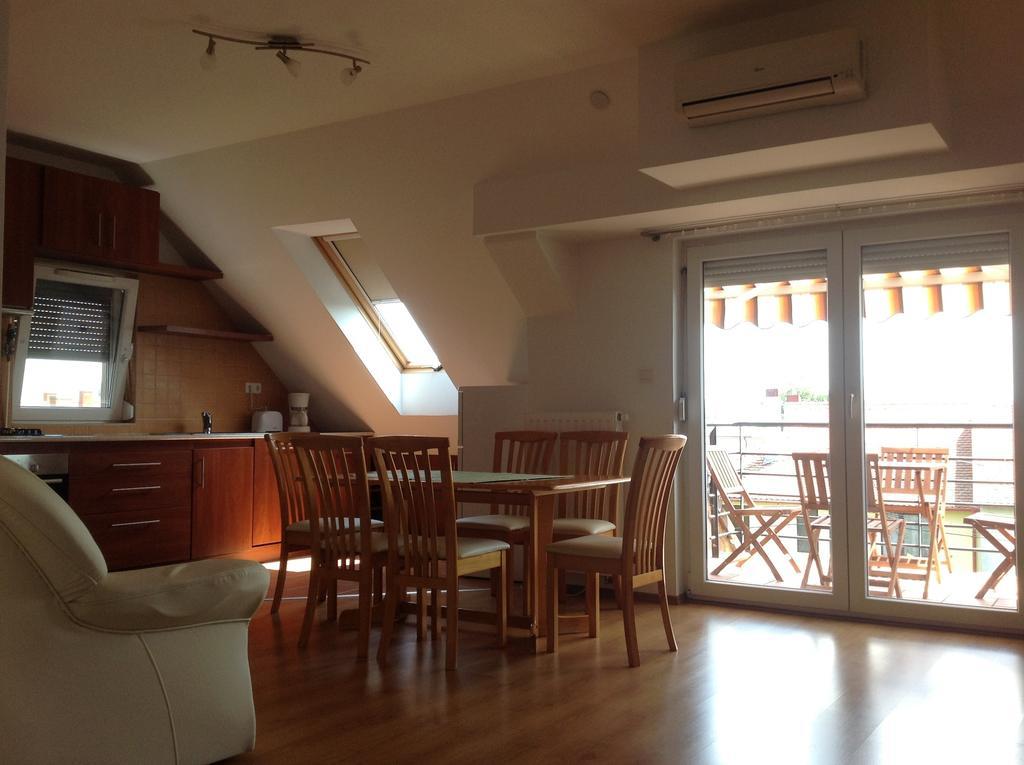 Bella Apartman Balatonfüred Zimmer foto